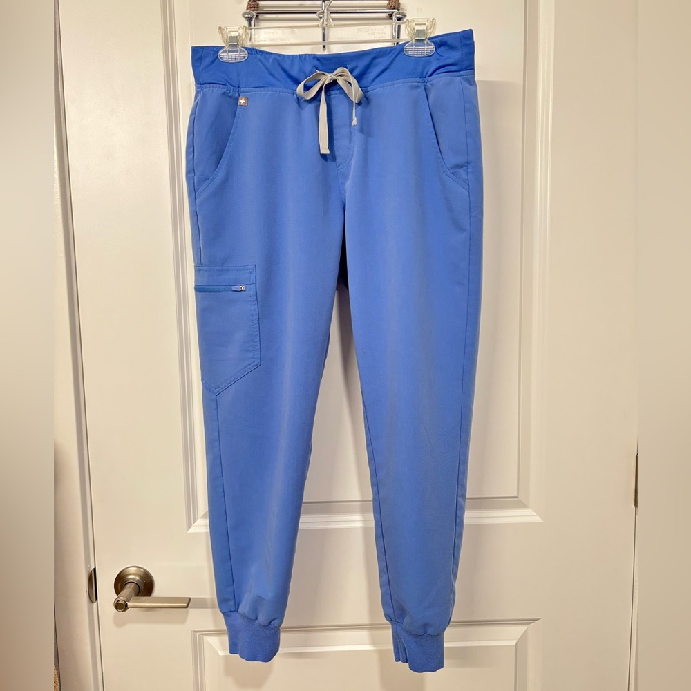 FIGS Zamora Jogger pants (Petite Medium)
